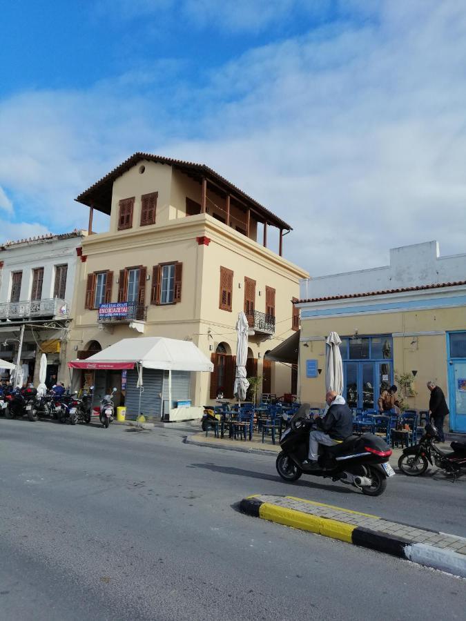 Aegina Port Apt 2-Διαμέρισμα Στο Λιμάνι Της Αίγινας 2 Buitenkant foto