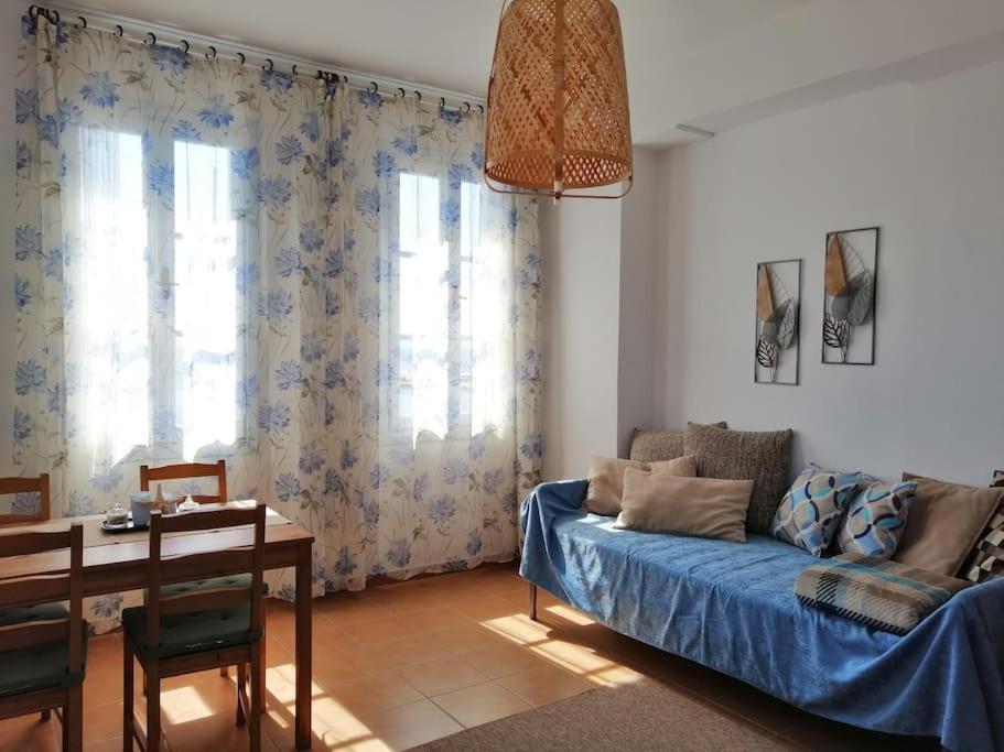 Aegina Port Apt 2-Διαμέρισμα Στο Λιμάνι Της Αίγινας 2 Buitenkant foto