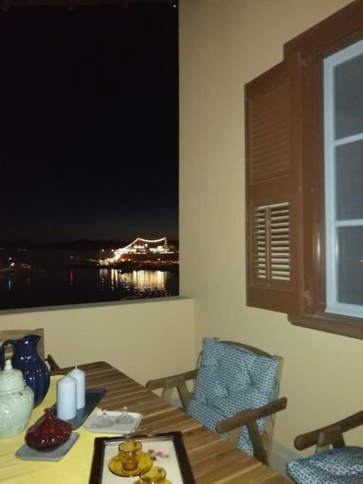 Aegina Port Apt 2-Διαμέρισμα Στο Λιμάνι Της Αίγινας 2 Buitenkant foto