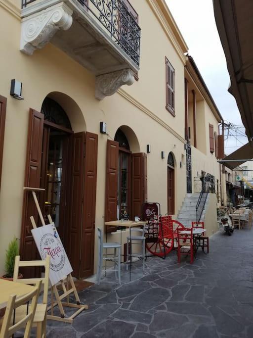 Aegina Port Apt 2-Διαμέρισμα Στο Λιμάνι Της Αίγινας 2 Buitenkant foto