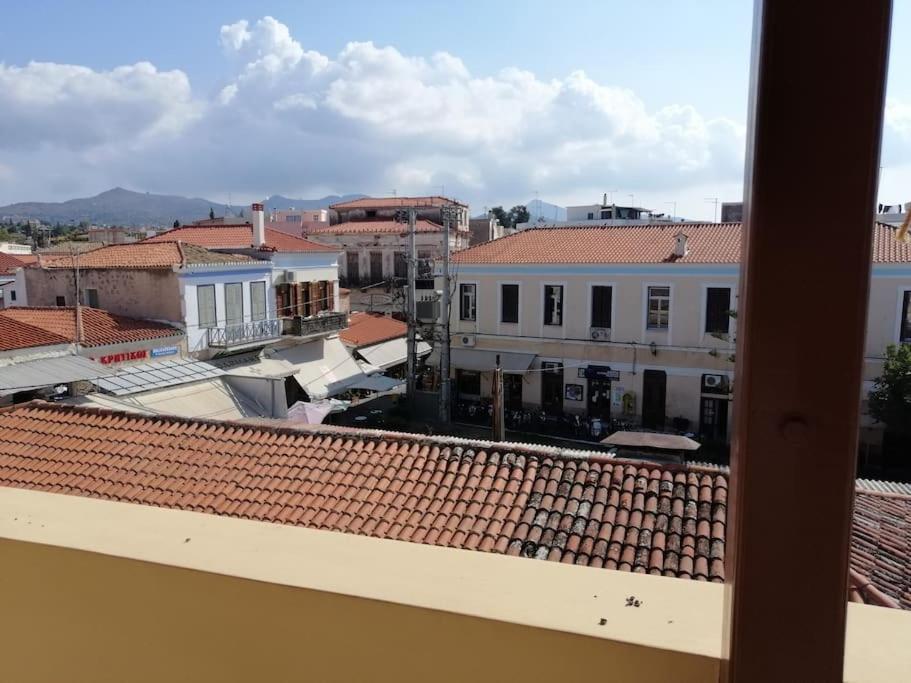 Aegina Port Apt 2-Διαμέρισμα Στο Λιμάνι Της Αίγινας 2 Buitenkant foto